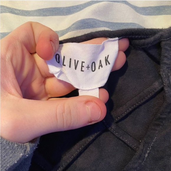 Olive+Oak Women’s Shirt with neck detailing - Picture 2 of 2